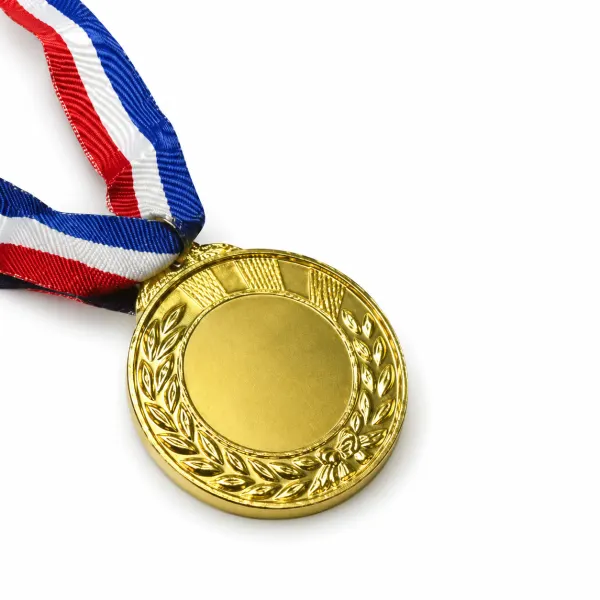 ميدالية سباحة سادة - منقوش